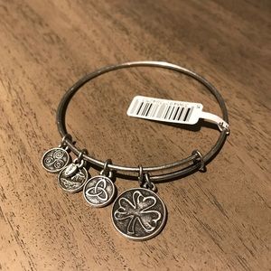 Irish Bracelet